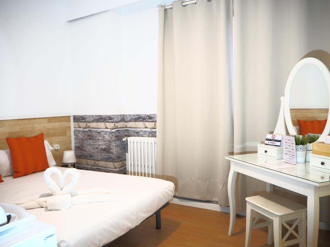Valencia Suits You Centro Historico, Establecimiento Automatizado-Fast Auto Check In&Out, Solo Para Adultos-Adults Only Luaran gambar